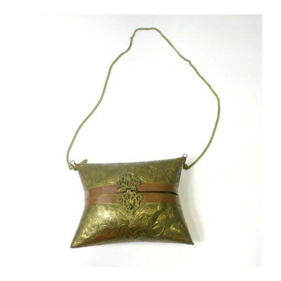 Vintage Handbags - Vintage Brass and Copper Metal Pillow Purse